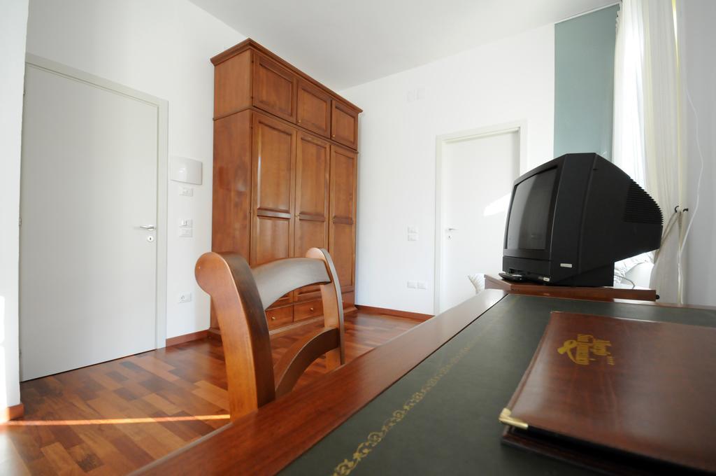 Guest House Domus 우르비노 외부 사진